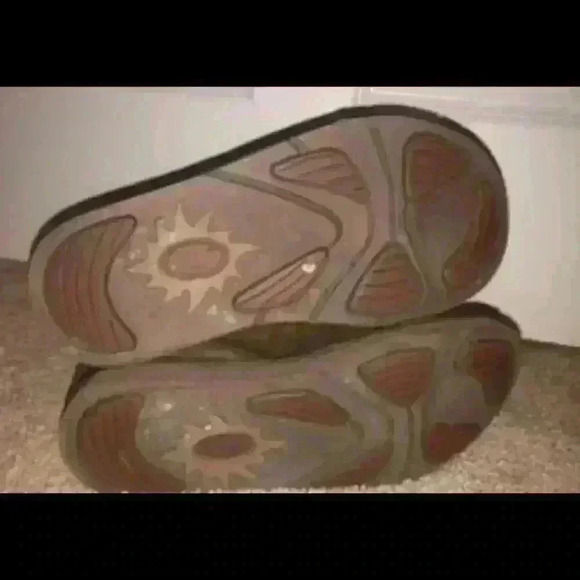 Ugg boots - Picture 5 of 5